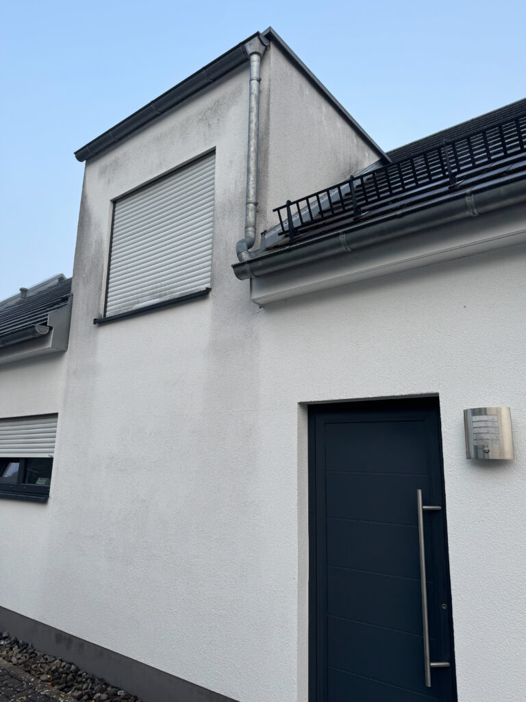 BFCBA05C-B1F0-449A-8A4C-87E6E0DFCA52